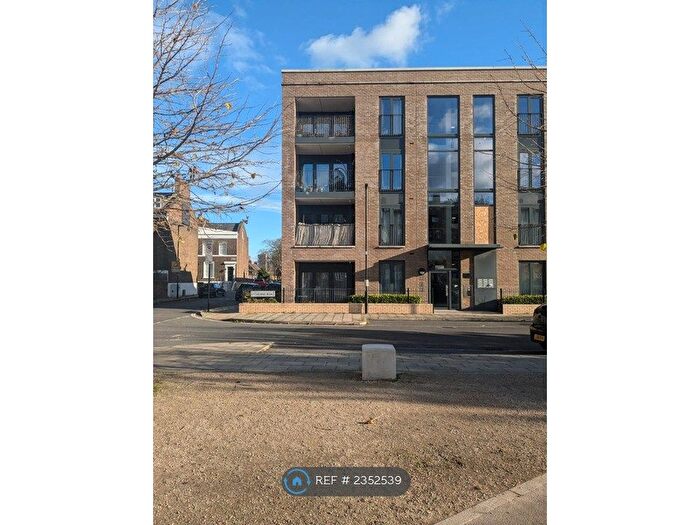 1 Bedroom Flat To Rent In Eythorne Road, London, SW9