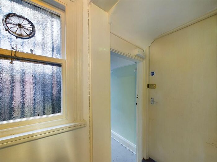 Property To Rent In Rake Lane, Wallasey, CH45