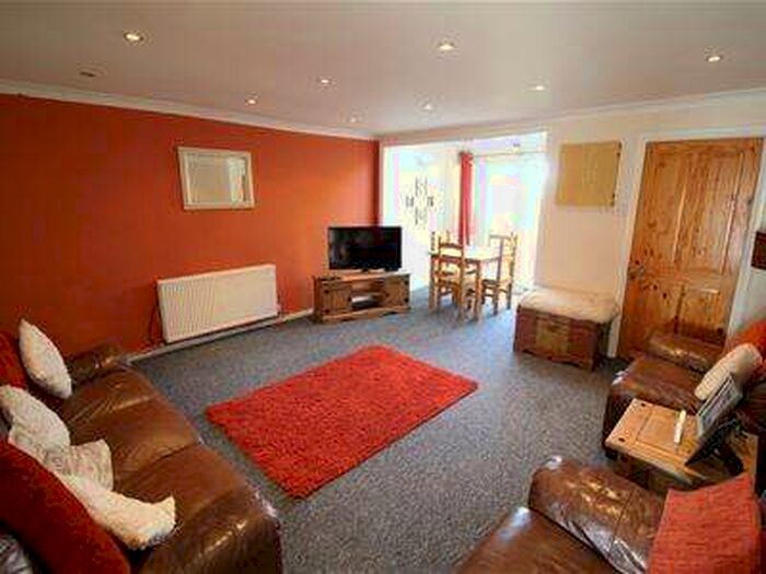 3 Bedroom Terraced House To Rent In The Hawthorns, Pentywn, Cardiff, CF23