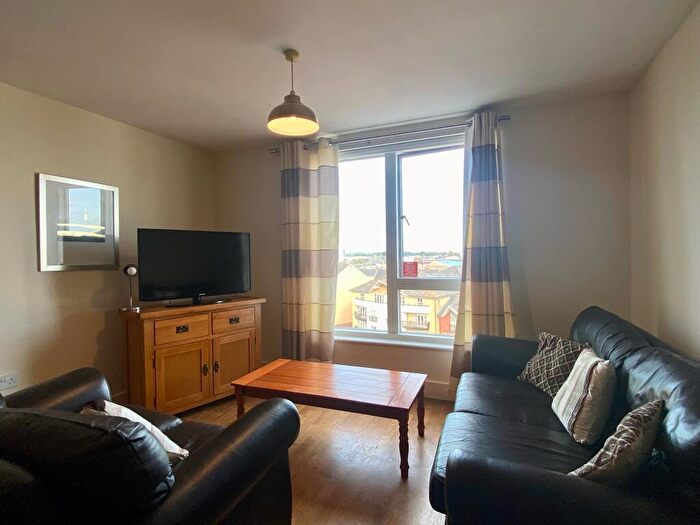 2 Bedroom Flat To Rent In Capella House, Falcon Drive, Caerdydd, CF10
