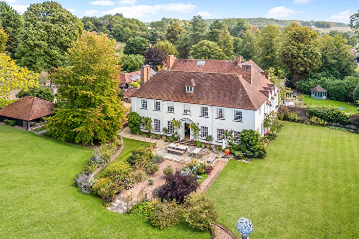 6 Bedroom House For Sale In Blackwell Hall Lane, Chesham, HP5