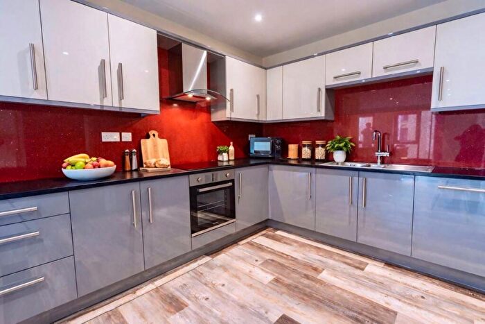 3 Bedroom Apartment To Rent In Ecco, S11