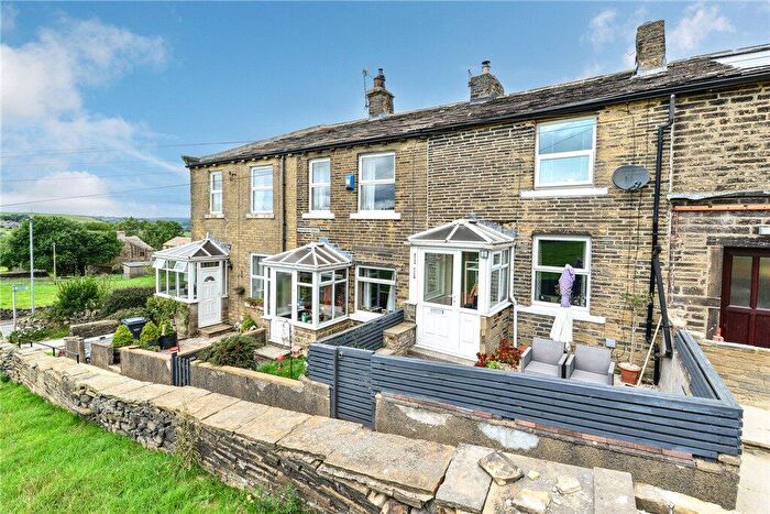 2 Bedroom Terraced House For Sale In Norr Green Terrace, Wilsden, BD15