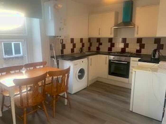 1 Bedroom Flat To Rent In Flat, - Oxford Street, Swansea City Centre, SA1