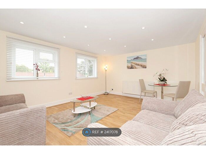 1 Bedroom Flat To Rent In High Road, London, N15
