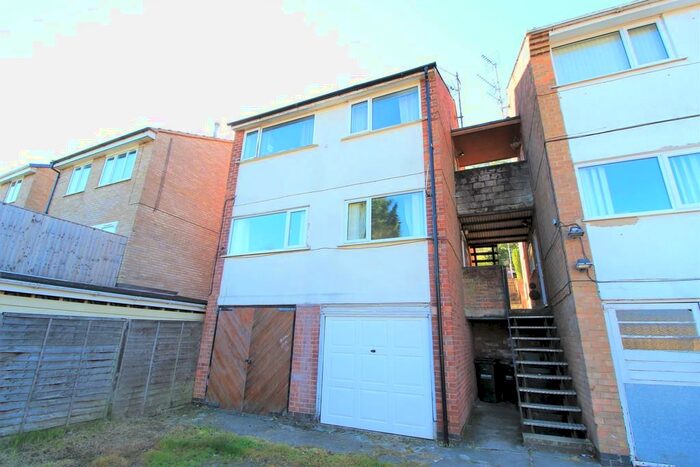 2 Bedroom Maisonette To Rent In Chesterfield Court, Gedling, NG4