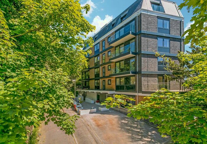 1 Bedroom Flat To Rent In Clarence Road, Tunbridge Wells, TN1