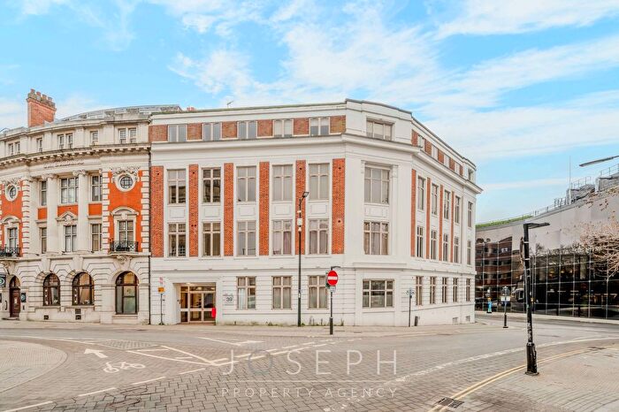 2 Bedroom Flat For Sale In Princes Street, Ipswich, IP1