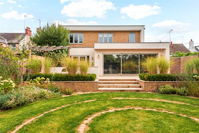 5 Bedroom Detached House For Sale In Sundon Road, Harlington, Dunstable, Bedfordshire, LU5