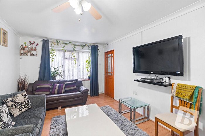 7 Bedroom Terraced House For Sale In Kent Street, London, E13