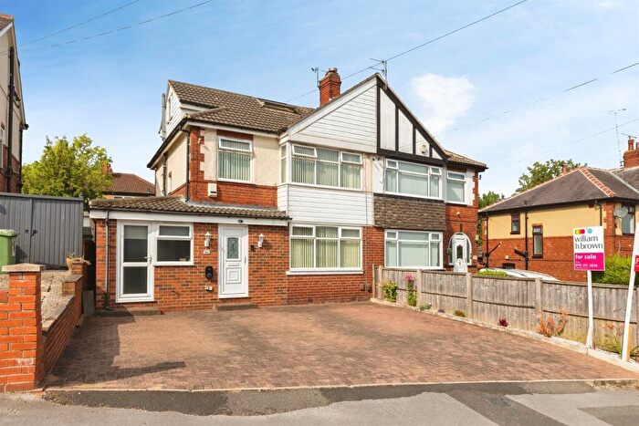 4 Bedroom Semi Detached House For Sale In Calverley Lane, Bramley, Leeds, LS13