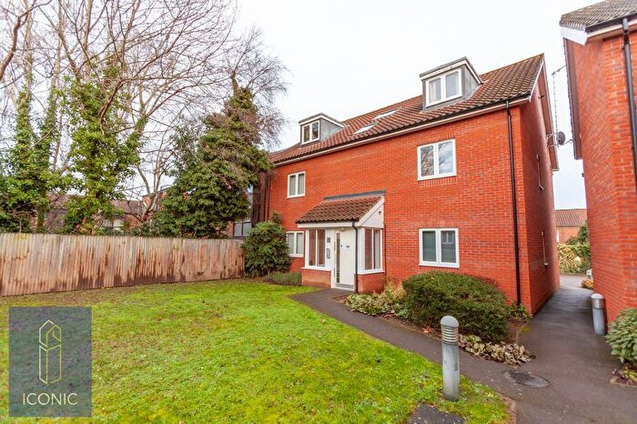 1 Bedroom Flat For Sale In Starling Road, Norwich, NR3