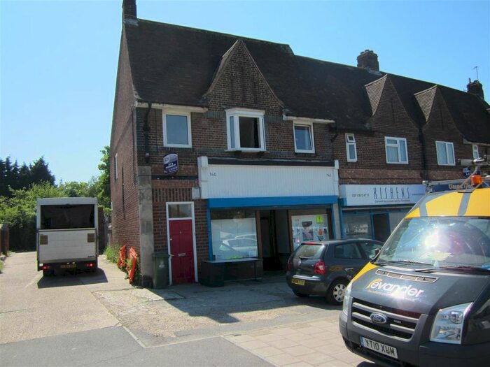 2 Bedroom Flat To Rent In Montpelier Avenue, Bexley, DA5