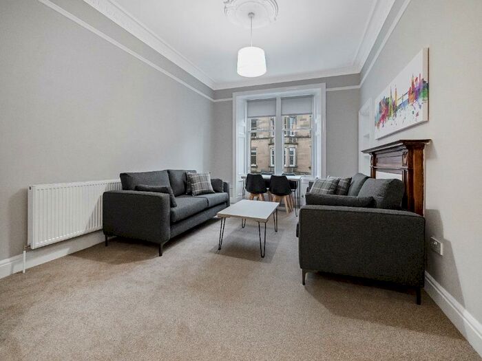 2 Bedroom Flat To Rent In Strathfillan Road, Marchmont, Edinburgh, EH9