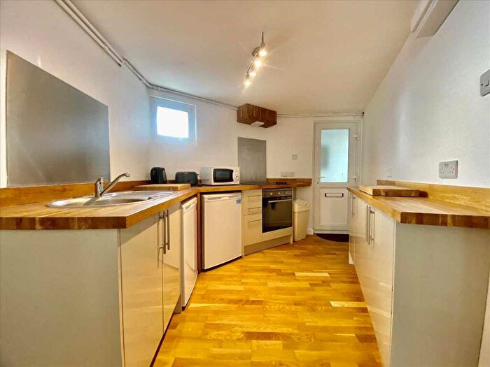 2 Bedroom Apartment To Rent In North Road West, Plymouth, Plymouth, PL1