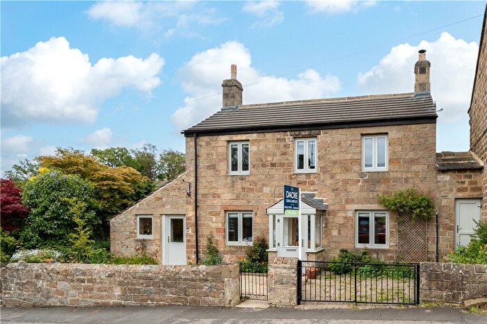 3 Bedroom Semi Detached House For Sale In Summerbridge, Harrogate, North Yorkshire, HG3