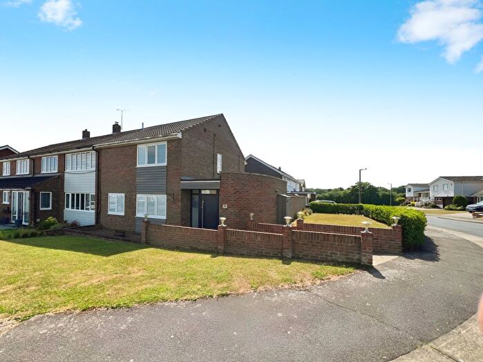 3 Bedroom Property To Rent In Burnett Park, Harlow, CM19