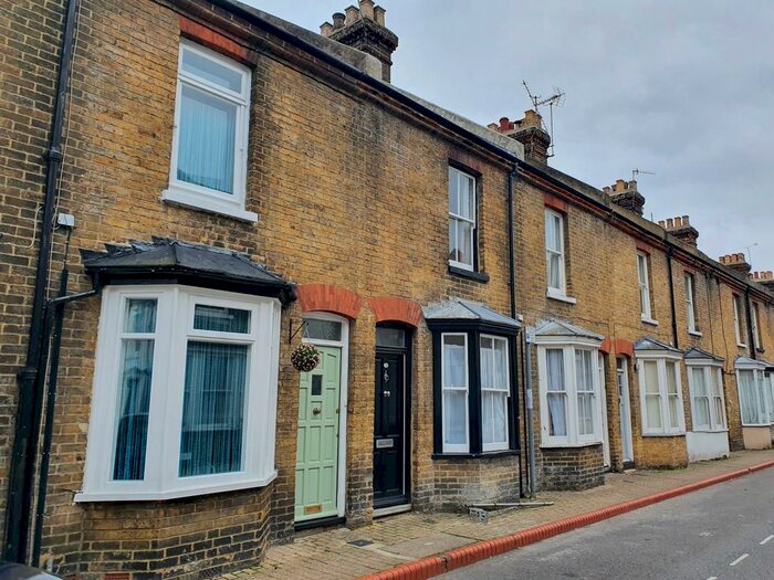 2 Bedroom Terraced House To Rent In St. Peters Grove, Canterbury, CT1