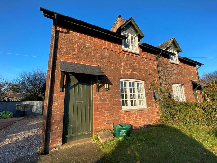 3 Bedroom Semi-Detached House To Rent In Sunnyfield Cottages, EX5