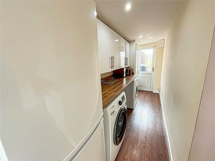 2 Bedroom Semi-Detached House For Sale In Lingfield Avenue, Birmingham, West Midlands, B44
