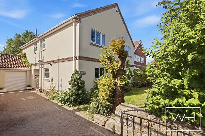 4 Bedroom Detached House For Sale In High Street, Norton, DN6