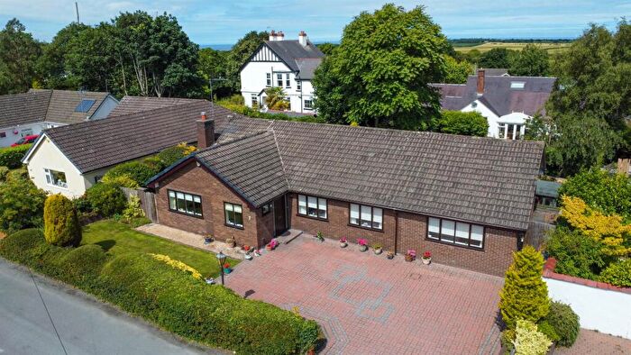 3 Bedroom Detached Bungalow For Sale In Pineway, Heswall, CH60