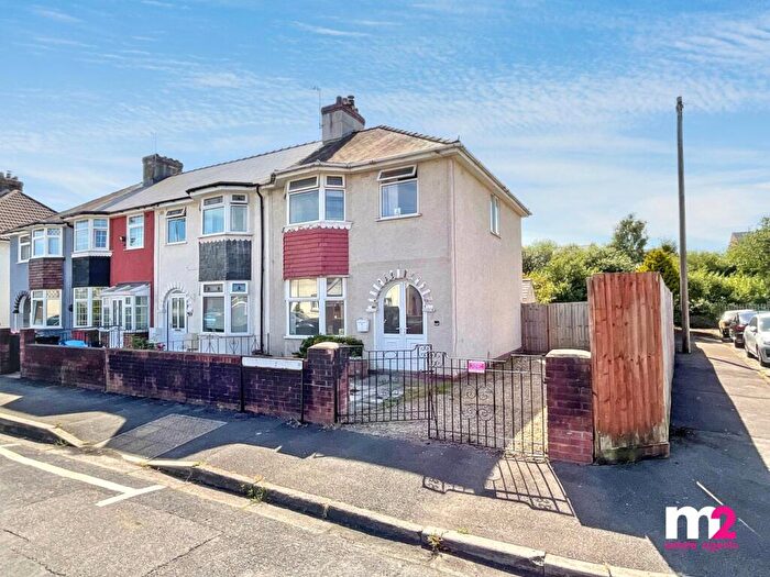 3 Bedroom End Of Terrace House For Sale In Margaret Avenue, Newport, NP19