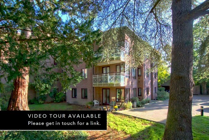 3 Bedroom Ground Flat To Rent In Chesterford House, Southacre Drive, CB2