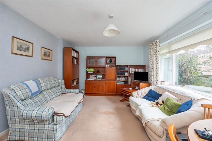 2 Bedroom Flat For Sale In Cliveden Court, Cliveden Close, Brighton, BN1