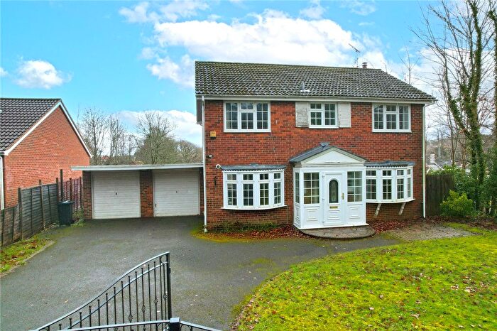 4 Bedroom Detached House For Sale In Moreton Close, Churt, Farnham, Surrey, GU10