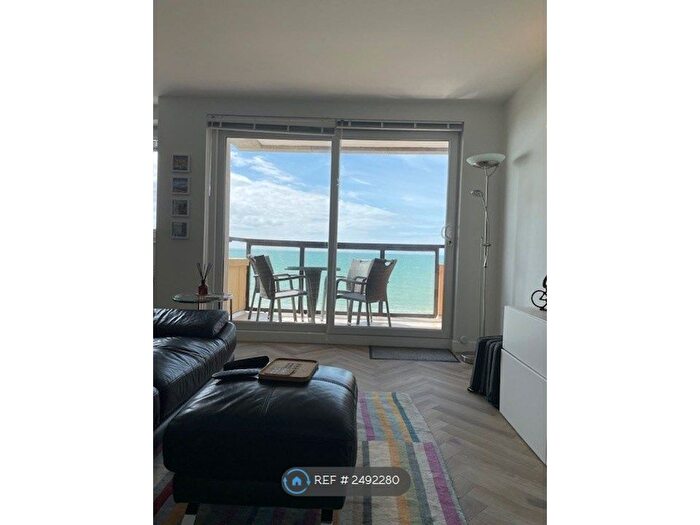 2 Bedroom Flat To Rent In Queens Gardens, Hove, BN3