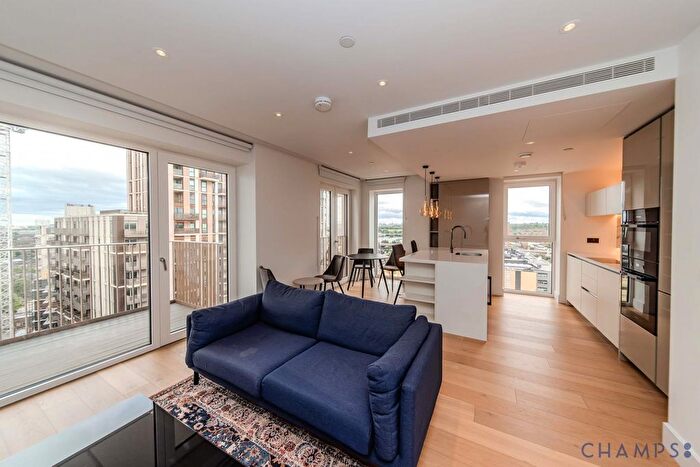 2 Bedroom Flat To Rent In Cascade Way, W12