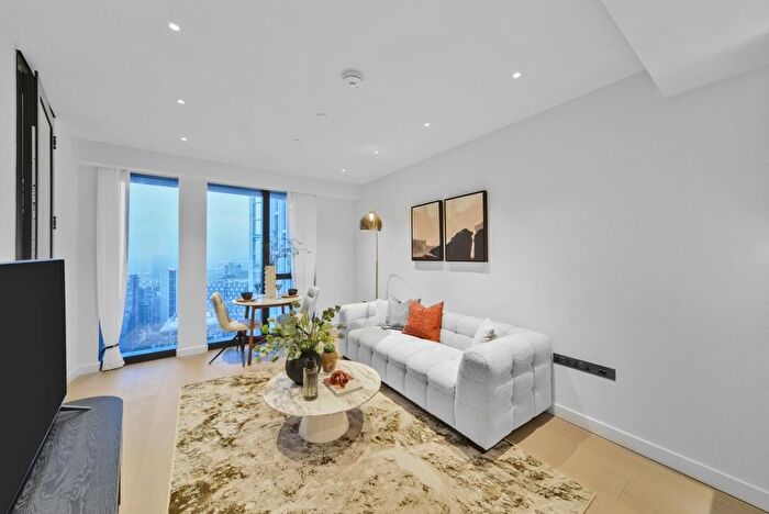 1 Bedroom Flat To Rent In Nine Elms Lane, London, SW8