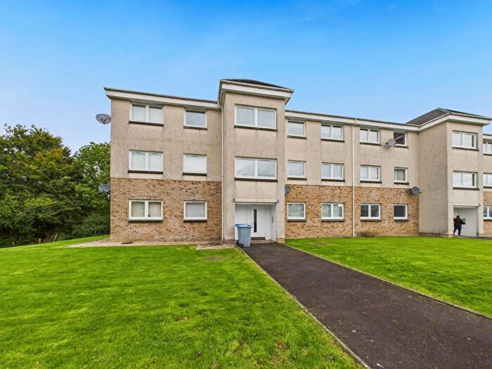2 Bedroom Flat For Sale In Sanderling, Lesmahagow, ML11