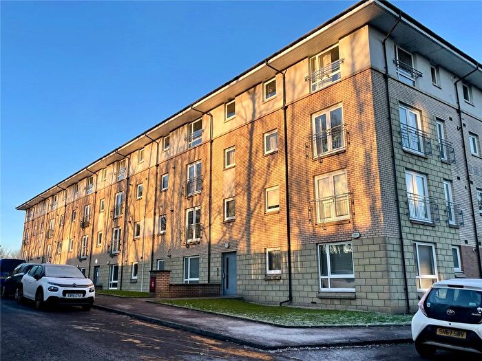 2 Bedroom Flat For Sale In Greenlaw Court, Yoker, Glasgow, G14