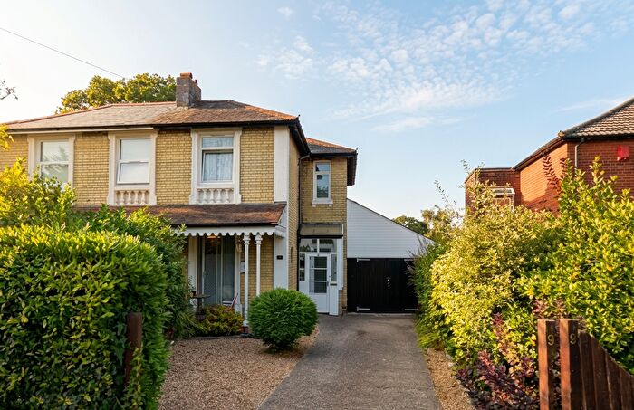 5 Bedroom End Terrace House To Rent In Spring Crescent, Southampton, SO17