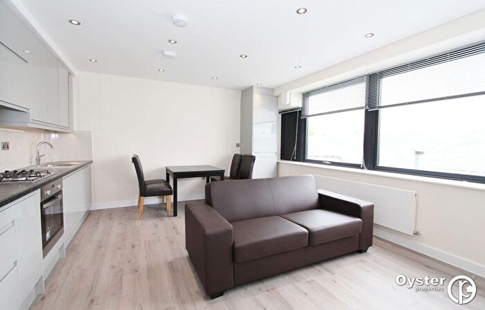 1 Bedroom Flat To Rent In Honeypot Lane, Stanmore, HA7