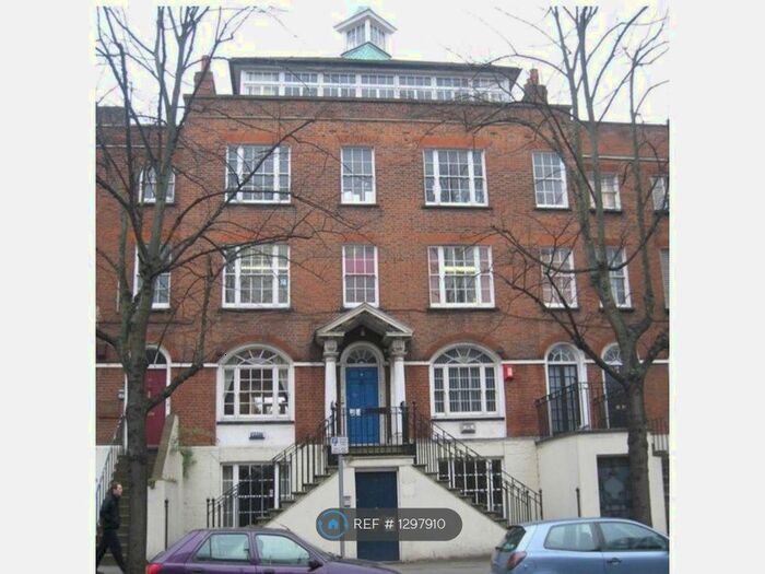 1 Bedroom Flat To Rent In New Road, Chatham - Kent, ME4