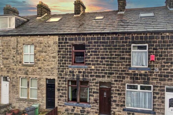 3 Bedroom Terraced House To Rent In Carrington Terrace, Guiseley, Leeds, LS20
