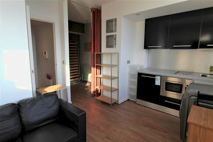 Studio For Sale In Wellington Street, Leeds, LS1