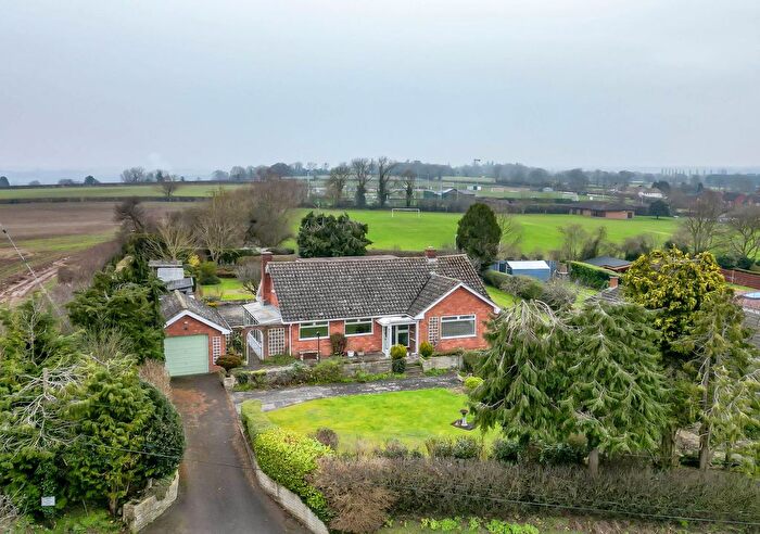 3 Bedroom Bungalow For Sale In Stockwood Lane, Inkberrow, Worcester, WR7