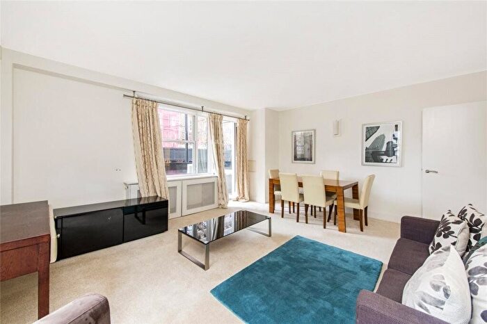 2 Bedroom Flat To Rent In Weymouth Street, Marylebone, London, W1W