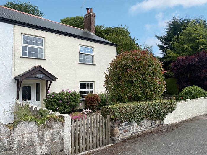 3 Bedroom Semi-Detached House For Sale In Station Road, Lifton, Devon, PL16
