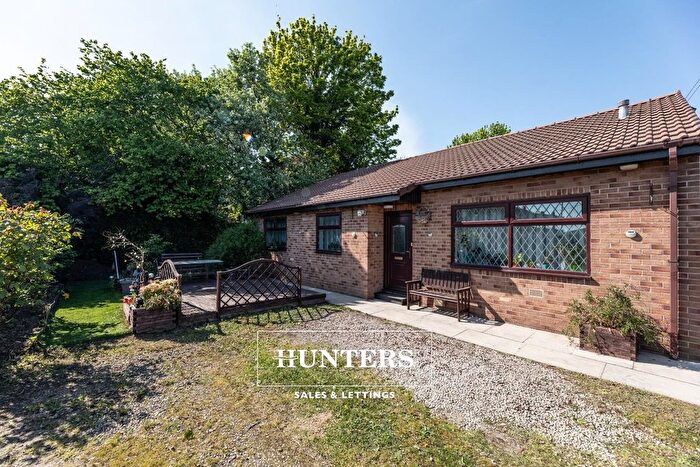 3 Bedroom Property For Sale In Simpsons Lane, Knottingley, WF11