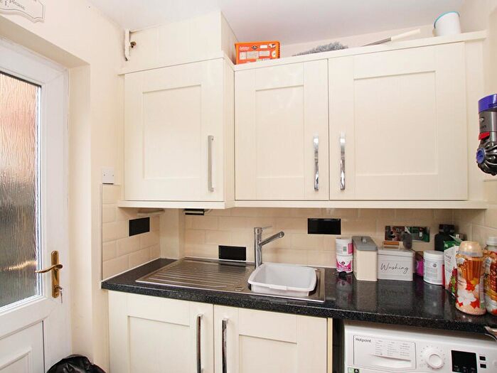 5 Bedroom Detached House For Sale In Heol Faenor, Beddau, CF38