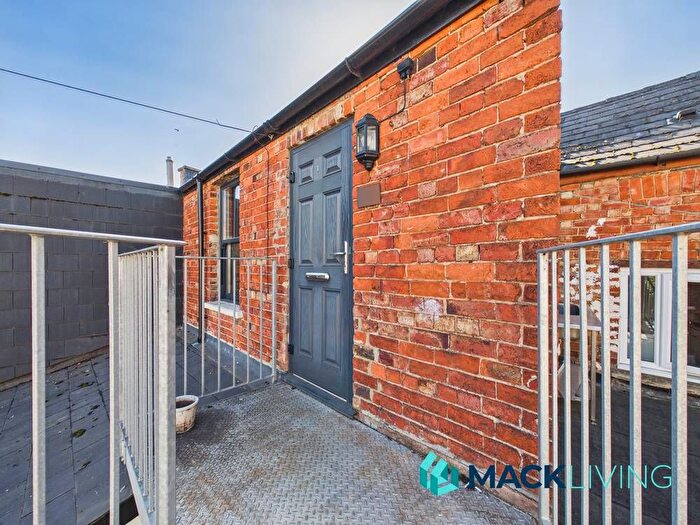 1 Bedroom Flat To Rent In London Road, Cheltenham, GL52