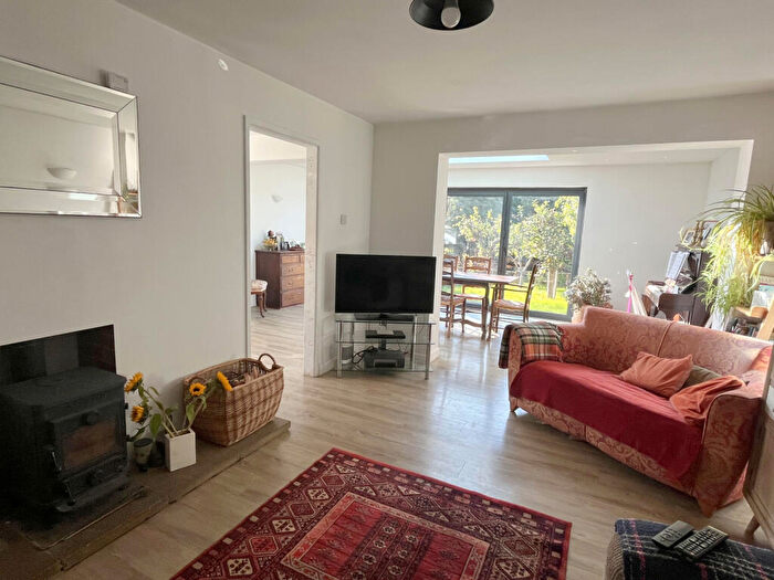 3 Bedroom Semi-Detached Bungalow For Sale In Paxhill Lane, Twyning, Tewkesbury, GL20