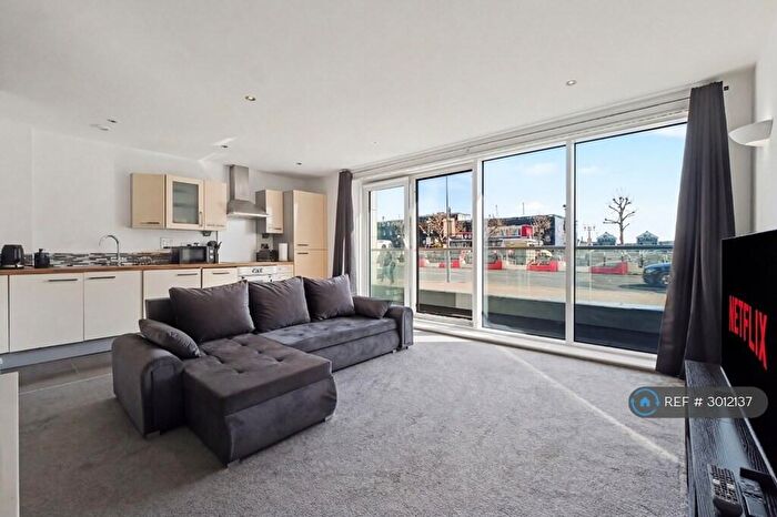 Studio To Rent In Adriatic Apartments, London, E16
