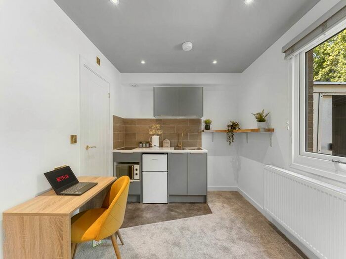 Studio To Rent In Tirrington, Bretton, Peterborough, PE3