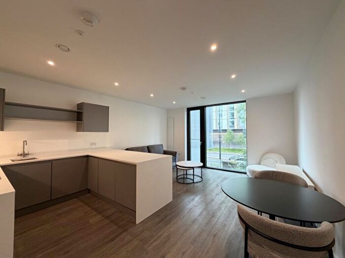 1 Bedroom Flat To Rent In Uptown, Element, Marlstone Avenue, Salford, M3